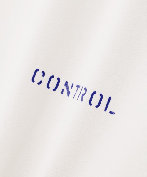 AVIREX(アヴィレックス)の「《WEB&DEPOT限定》COOL T-SHIRT "C&C" / 半袖Tシャツ / AVIREX / アヴィレックス(Tシャツ/カットソー・メンズ・ホワイト/ブラック・MEDIUM/LARGE/X-LARGE/XX-LARGE)」の5枚目の写真