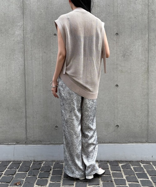 &g'aime（アンジェム）の「【＆g'aime】ラメメッシュ編みカーディガン　Lurex Mesh Knit Cardigan（ベスト・レディース・ブラック/グレイッシュベージュ・FREE）」の22枚目の写真