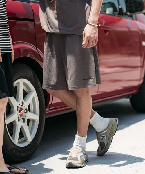 FREAK'S STORE（フリークスストア）の「マルチファンクションセットアップ/ナップサック付き（ルームウェア/パジャマ・メンズ・ホワイト/チャコールグレー/ブラック・MEDIUM/LARGE/X-LARGE）」の4枚目の写真