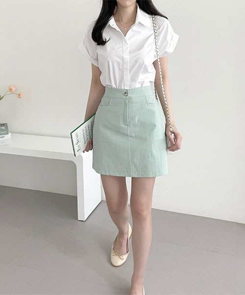 urge:(アージコロン )の「【URGE:】フレンチ スリーブ 半袖 ブラウス(シャツ/ブラウス・レディース・ブルー/ホワイト・X-LARGE/LARGE/MEDIUM/SMALL)」の9枚目の写真