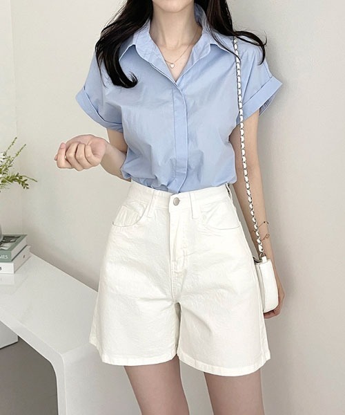 urge:(アージコロン )の「【URGE:】フレンチ スリーブ 半袖 ブラウス(シャツ/ブラウス・レディース・ブルー/ホワイト・X-LARGE/LARGE/MEDIUM/SMALL)」の6枚目の写真