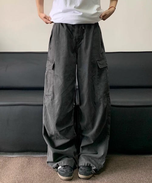 NOWLE（ノウル）の「【NOWLE】ヴィンテージライク ルーズフィット カーゴパンツ（カーゴパンツ・メンズ・グレー/ブラウン/ブラック・LARGE/MEDIUM/X-LARGE/SMALL）」の14枚目の写真