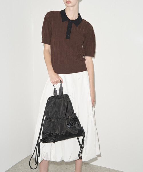 OUTDOOR PRODUCTS(アウトドアプロダクツ)の「OUTDOOR PRODUCTS × Firsthand/アウトドアプロダクツ 別注 FLOWERS 2WAYナップサック(バックパック/リュック・レディース・ブラック/ブラウン・ONE SIZE)」の3枚目の写真