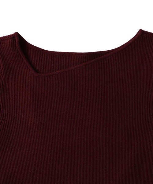 DRESSLAVE(ドレスレイブ)の「2way rib slit pull(2wayリブスリットプルオーバー)(ニット/セーター・レディース・バーガンディー/ベージュ/ブラック・38)」の9枚目の写真