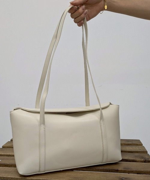 .KOM(ドットコム)の「A'GEM/9 × .kom 『.KOM/ドットケーオーエム』ワンショルダーバッグ(ショルダーバッグ・レディース・ブラウン/ボルドー/アイボリー/ブラック・FREE)」の15枚目の写真