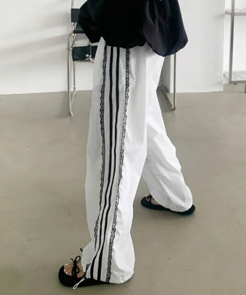 ReRe(リリ)の「ストライプデザインワイドパンツ(その他パンツ・レディース・ホワイト/ブラック・FREE)」の14枚目の写真