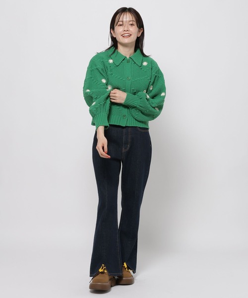 niko and...（ニコアンド）の「フラワー刺繍ラクリルカーディガン（カーディガン/ボレロ・レディース・ブラック/マスタード/グリーン・FREE）」の8枚目の写真