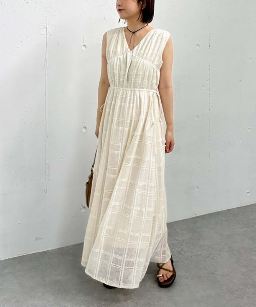 archives(アルシーヴ)の「レースノースリワンピース(ワンピース・レディース・アイボリー/ブラック・MEDIUM)」の21枚目の写真