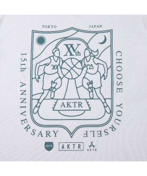 AKTR（アクター）の「AKTR 15TH ANNIVERSARY SPORTS TEE（アクター 15TH アニバーサリー スポーツ ティー）（Tシャツ/カットソー・メンズ・ブラック系/ホワイト系・MEDIUM/LARGE/X-LARGE/XX-LARGE）」の4枚目の写真
