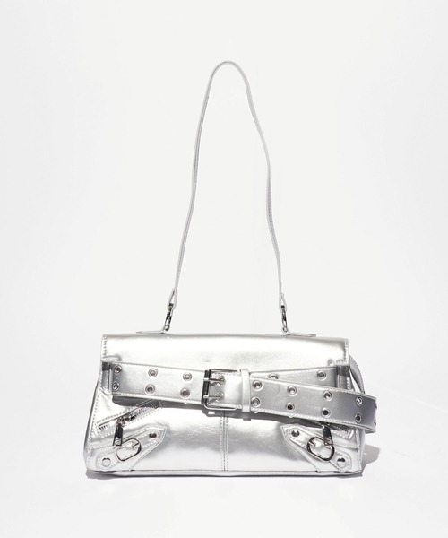 Chick（チック）の「Belt Design Shoulder Bag/ベルトデザインショルダーバッグ（ショルダーバッグ・レディース・シルバー/ブラック/ホワイト/レッド・FREE）」の4枚目の写真