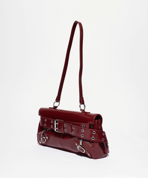 Chick（チック）の「Belt Design Shoulder Bag/ベルトデザインショルダーバッグ（ショルダーバッグ・レディース・シルバー/ブラック/ホワイト/レッド・FREE）」の11枚目の写真