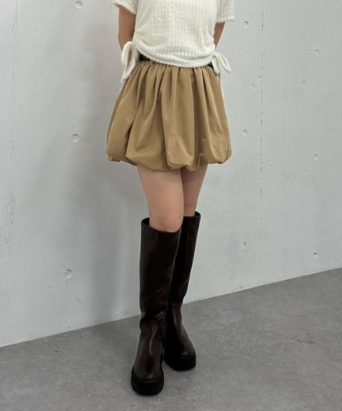 archives（アルシーヴ）の「ベルト付きバルーンミニスカート（スカート・レディース・ベージュ/ブラック・MEDIUM）」の5枚目の写真