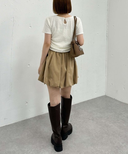 archives（アルシーヴ）の「ベルト付きバルーンミニスカート（スカート・レディース・ベージュ/ブラック・MEDIUM）」の13枚目の写真