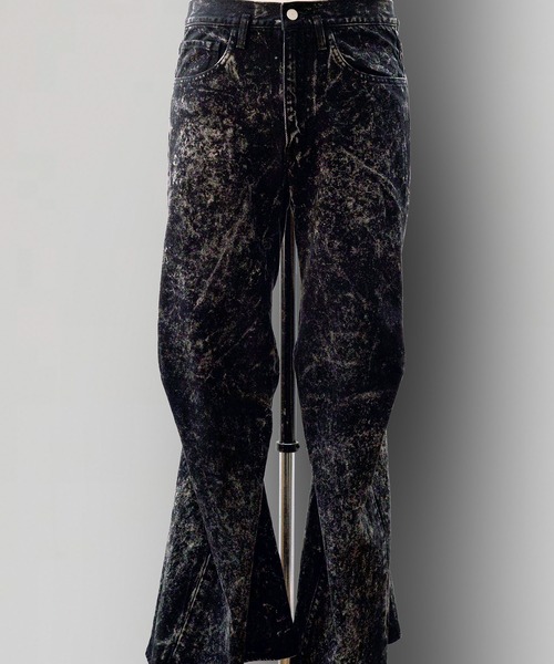 SHINYAKOZUKA(シンヤコヅカ)の「BREACHED ORDINARY CITY CURTAIN LEGS(デニムパンツ・メンズ・ブラック/インディゴブルー・LARGE/MEDIUM)」の1枚目の写真