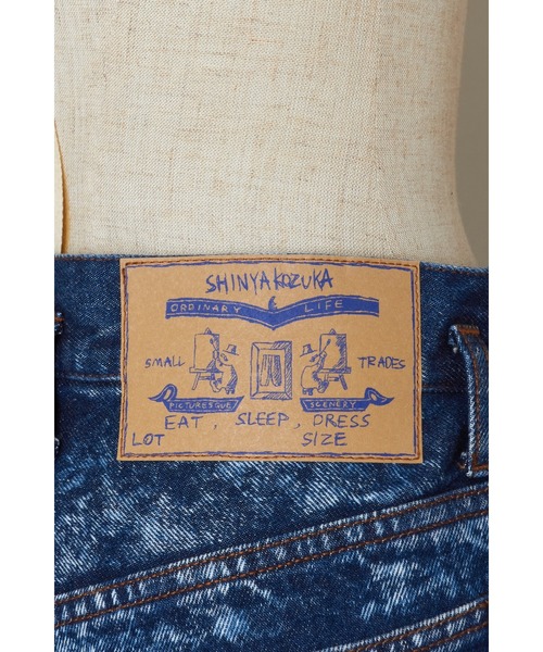 SHINYAKOZUKA(シンヤコヅカ)の「BREACHED ORDINARY CITY CURTAIN LEGS(デニムパンツ・メンズ・ブラック/インディゴブルー・LARGE/MEDIUM)」の8枚目の写真
