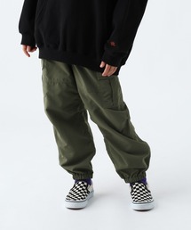 BAYFLOW（ベイフロー）の「[ウエスト調整可☆通学にも♪]ワイドカーゴパンツ(KIDS)（カーゴパンツ）」
