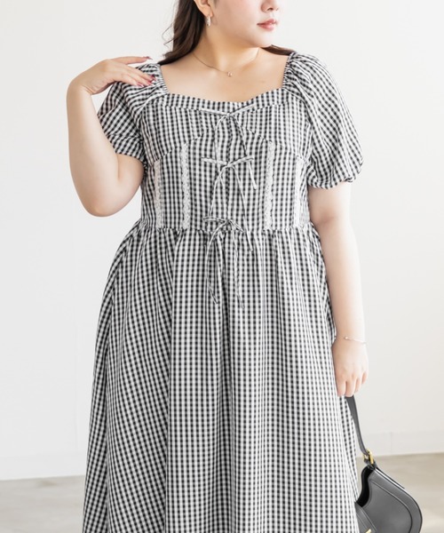CLETTE(クレット)の「CLETTEオリジナルレース使いピンタックワンピース(ワンピース・レディース・ブルー/ブラック/ブラック系その他・LL/3L/4L)」の12枚目の写真