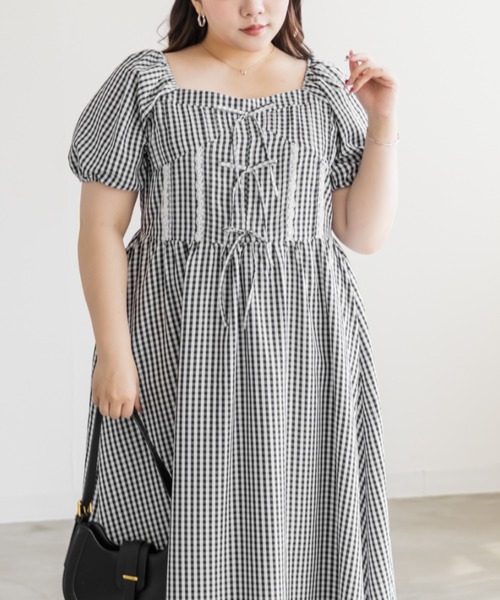 CLETTE(クレット)の「CLETTEオリジナルレース使いピンタックワンピース(ワンピース・レディース・ブルー/ブラック/ブラック系その他・LL/3L/4L)」の13枚目の写真
