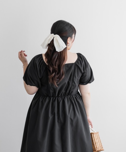 CLETTE(クレット)の「CLETTEオリジナルレース使いピンタックワンピース(ワンピース・レディース・ブルー/ブラック/ブラック系その他・LL/3L/4L)」の8枚目の写真