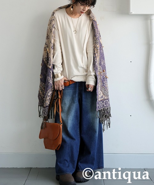 antiqua(アンティカ)の「シュッと美 メロウデザイン トップス(Tシャツ/カットソー・レディース・ブルー系その他/グリーン系その他/グレー系その他/ブラック系その他/ホワイト系その他/ダークグレー/アイボリー/グリーン/ブルー/ブラック・P/R)」の22枚目の写真