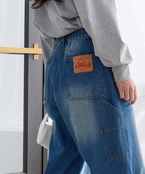 THE CRAFT CREW PRODUCTS（ザクラフトクループロダクツ）の「ヴィンテージ加工 カーブシルエットペインターデニムパンツ【THE CRAFT CREW PRODUCTS】（デニムパンツ・レディース・ワンウォッシュ/ブラック/インディゴブルー/ブルー・S/L/M）」の6枚目の写真