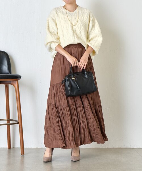 Jena espace merveilleux（ジェナ　エスパスメルヴェイユ）の「【後ろ姿で惹きつける】バックレースアップニット（ニット/セーター・レディース・アイボリー/ベージュ/ネイビー・FREE）」の12枚目の写真