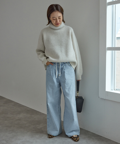 Lee(リー)の「LEE/リー SLOBE別注 タックワイドデニム(デニムパンツ・レディース・サックスブルー・38/36)」の14枚目の写真