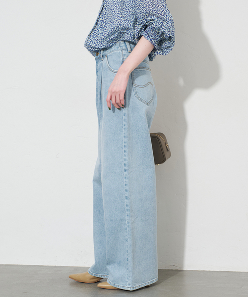 Lee(リー)の「LEE/リー SLOBE別注 タックワイドデニム(デニムパンツ・レディース・サックスブルー・38/36)」の19枚目の写真