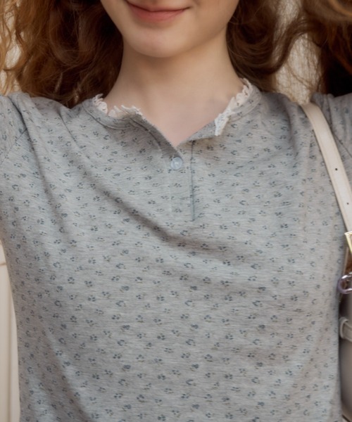 Birthday room(バースデイルーム)の「小花柄ヘンリーネックT/small floral pattern henry neck t-shirt(Tシャツ/カットソー・レディース・アイボリー/グレー/イエロー・FREE)」の22枚目の写真
