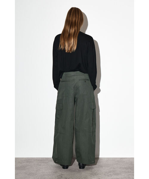 ユーティリティバレルレッグパンツ（その他パンツ）｜COS（コス）の