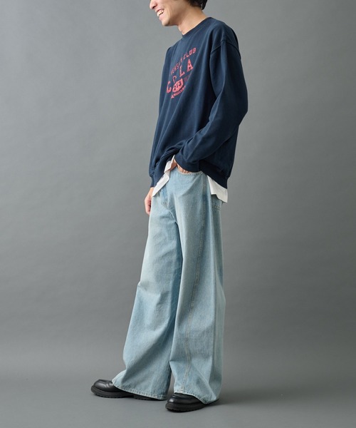 COLONY 2139（コロニートゥーワンスリーナイン）の「ヴィンテージカスレカレッジスウェット（スウェット・メンズ・アイボリー/ネイビー/チャコールグレー・LARGE/MEDIUM）」の5枚目の写真