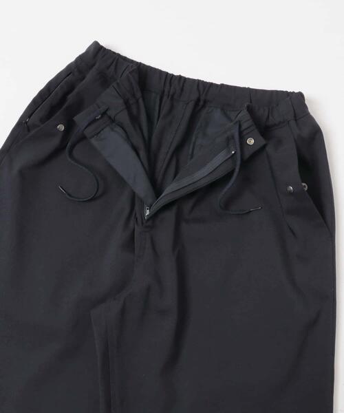 URBAN RESEARCH（アーバンリサーチ）の「Wide Dad　DAD EASY WIDE PANTS（その他パンツ・メンズ・チャコールグレー/ネイビー・1/2）」の13枚目の写真