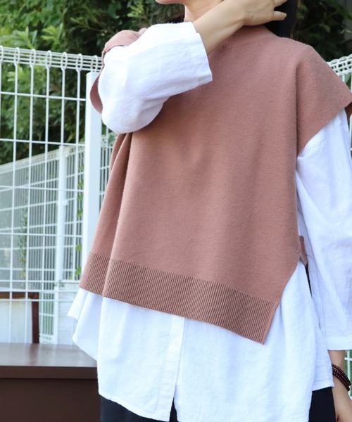 SHOUYO（ショウヨウ）の「サイドスリット ニットベスト（ベスト・レディース・ベージュ・M）」の7枚目の写真