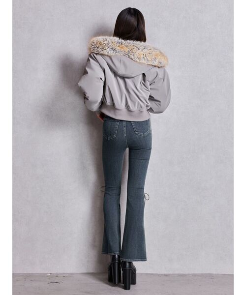 GYDA（ジェイダ）の「VOLUME ECO FURベルトショートブルゾン（ブルゾン・レディース・グレー/ブラック・FREE）」の10枚目の写真