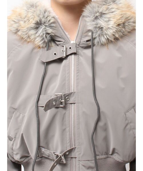 GYDA（ジェイダ）の「VOLUME ECO FURベルトショートブルゾン（ブルゾン・レディース・グレー/ブラック・FREE）」の14枚目の写真