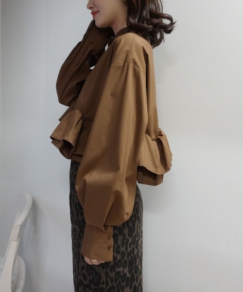 CORNERS(コーナーズ)の「ブロードフリルヘムブラウス(シャツ/ブラウス・レディース・ホワイト/ブラック/グレー/ブラウン・M)」の21枚目の写真