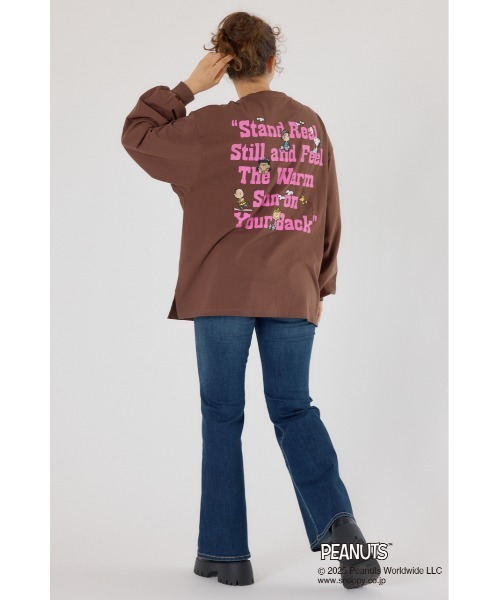 RODEO CROWNS WIDE BOWL（ロデオクラウンズワイドボウル）の「(PEANUTS)バルーンロングスリーブTシャツ（Tシャツ/カットソー・レディース・オフホワイト/ブラック/イエロー/ブラウン・FREE）」の15枚目の写真