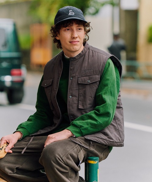 MAISON CLUB(メゾンクラブ)の「【MAISON CLUB】Tech Light Padding Vest / テックライト中綿ベスト ダウンベスト ハンティングベスト ファティーグベスト KKP(ダウンベスト・メンズ・ブラウン/ブラック/グレー・L/M)」の3枚目の写真