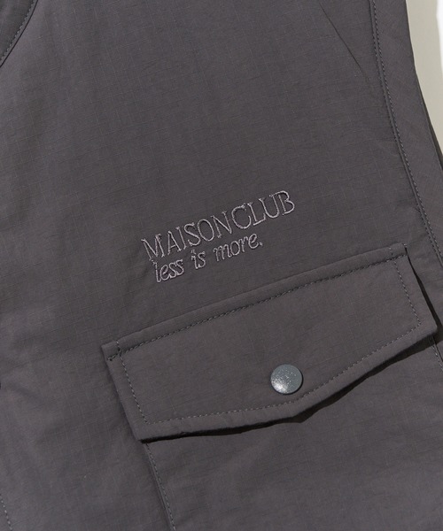 MAISON CLUB(メゾンクラブ)の「【MAISON CLUB】Tech Light Padding Vest / テックライト中綿ベスト ダウンベスト ハンティングベスト ファティーグベスト KKP(ダウンベスト・メンズ・ブラウン/ブラック/グレー・L/M)」の22枚目の写真