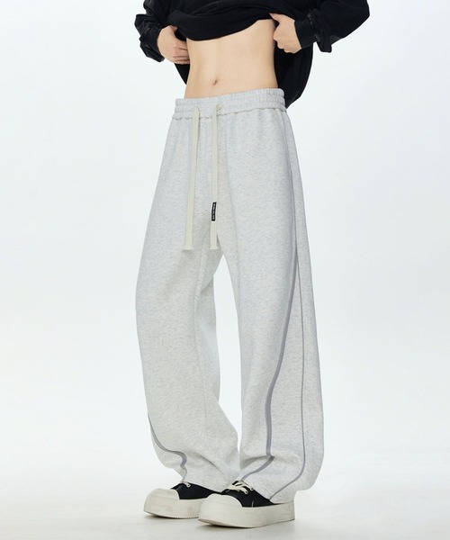 aimoha(アイモハ)の「ルーズフィット スウェットパンツ/loose fit sweatpants(スウェットパンツ・メンズ・ブラック/ライトグレー・LARGE/MEDIUM/X-LARGE)」の17枚目の写真