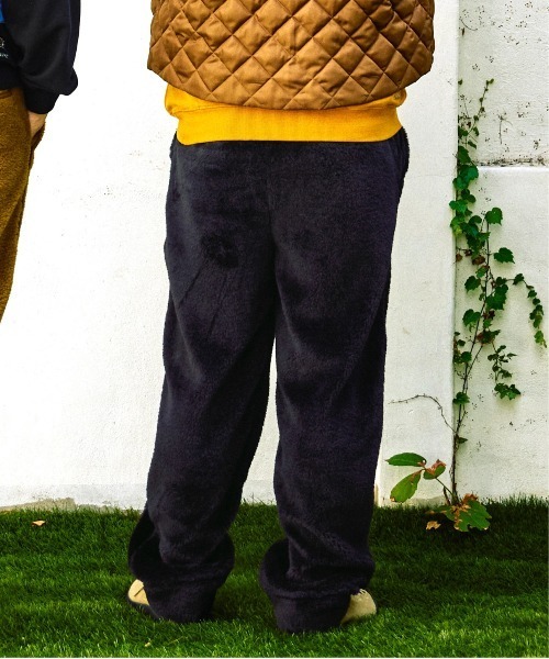 go slow caravan(ゴースローキャラバン)の「ファー ジョガーパンツ(その他パンツ・メンズ・ブラウン/ブラック・LARGE/MEDIUM)」の18枚目の写真