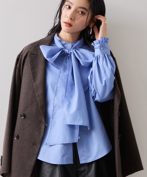 VIS（ビス）の「チェック＆デニムアソートボウタイリボン付きスタンドカラーシャツ（シャツ/ブラウス・レディース・ブラック系その他/オフホワイト/ホワイト/ブルー系その他/サックスブルー・FREE）」の4枚目の写真