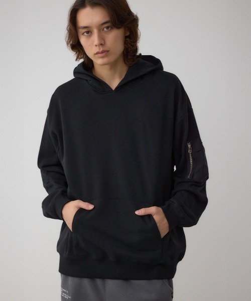 AZUL by moussy(アズールバイマウジー)の「ユーティリティポケット付きフーディー(パーカー・メンズ・杢グレー/ブラック/ネイビー・SMALL/MEDIUM/LARGE)」の2枚目の写真