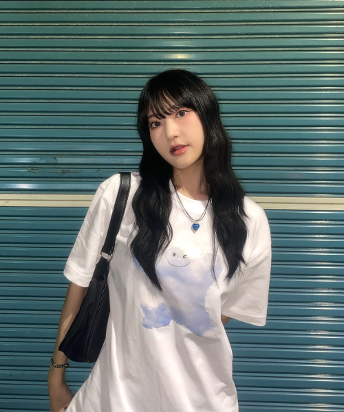 GRAVER（グレーバー）の「[ユニセックス]ビッグクラウドベアスマイル半袖Tシャツ_3カラー（Tシャツ/カットソー・レディース・ホワイト/ネイビー/ブラック・SMALL/MEDIUM/LARGE/X-LARGE）」の21枚目の写真