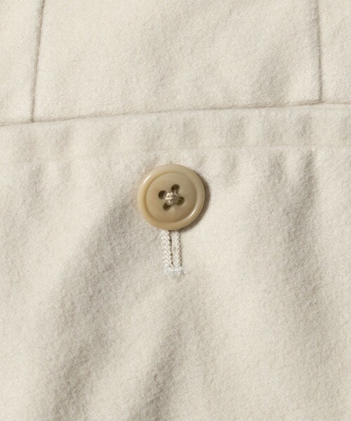 UNITED ARROWS(ユナイテッドアローズ)の「モールスキン 1プリーツ スラックス(スラックス・メンズ・ブラック/ナチュラル・50/48/44/46)」の19枚目の写真