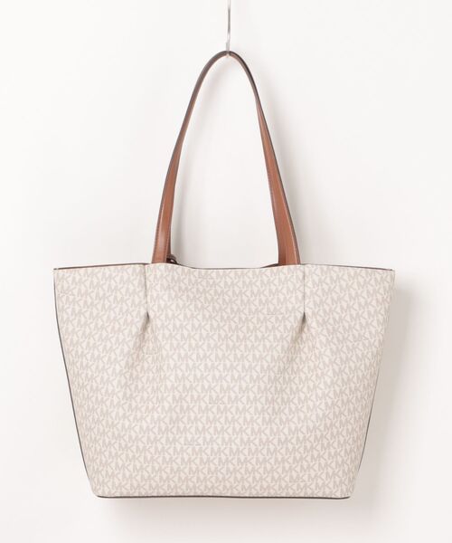 MICHAEL KORS（マイケルコース）の「CARSON トート ラージ - MKシグネチャー（トートバッグ・レディース・ホワイト系・FREE）」の2枚目の写真