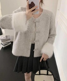 Sibra | パールボタンファー袖モヘア風ジャケット(ノーカラージャケット)