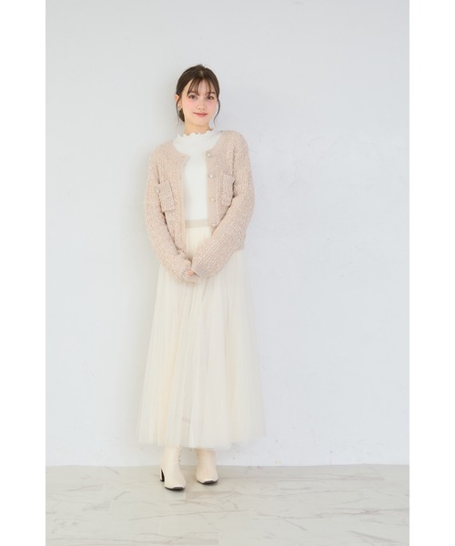 tocco closet（トッコ　クローゼット）の「多種ビジュー釦ミックスニットジャケットライクカーディガン（ノーカラージャケット・レディース・アイボリー/ベージュ・M）」の9枚目の写真