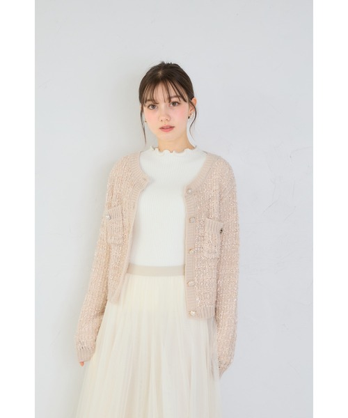 tocco closet（トッコ　クローゼット）の「多種ビジュー釦ミックスニットジャケットライクカーディガン（ノーカラージャケット・レディース・アイボリー/ベージュ・M）」の11枚目の写真