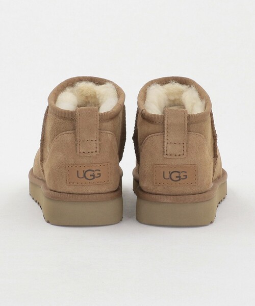 BEAUTY&YOUTH UNITED ARROWS(ビューティーアンドユースユナイテッドアローズ)の「<UGG>クラシック ウルトラ ミニ ブーツ(ブーツ・レディース・ブラウン系/ブラック/グレー系・8/6/7)」の9枚目の写真